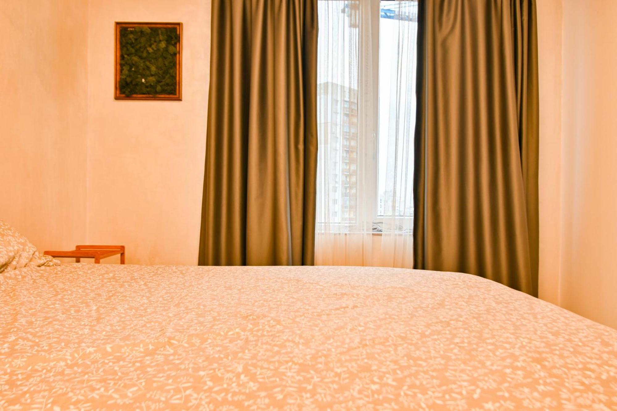 Ghome Luxury Sofia